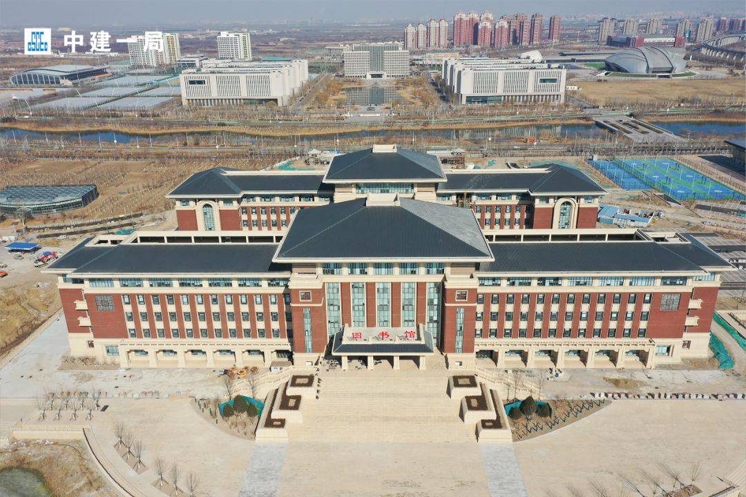 中建一局承建的天津中医药大学图书馆、博物馆项目取得新进展:图书馆